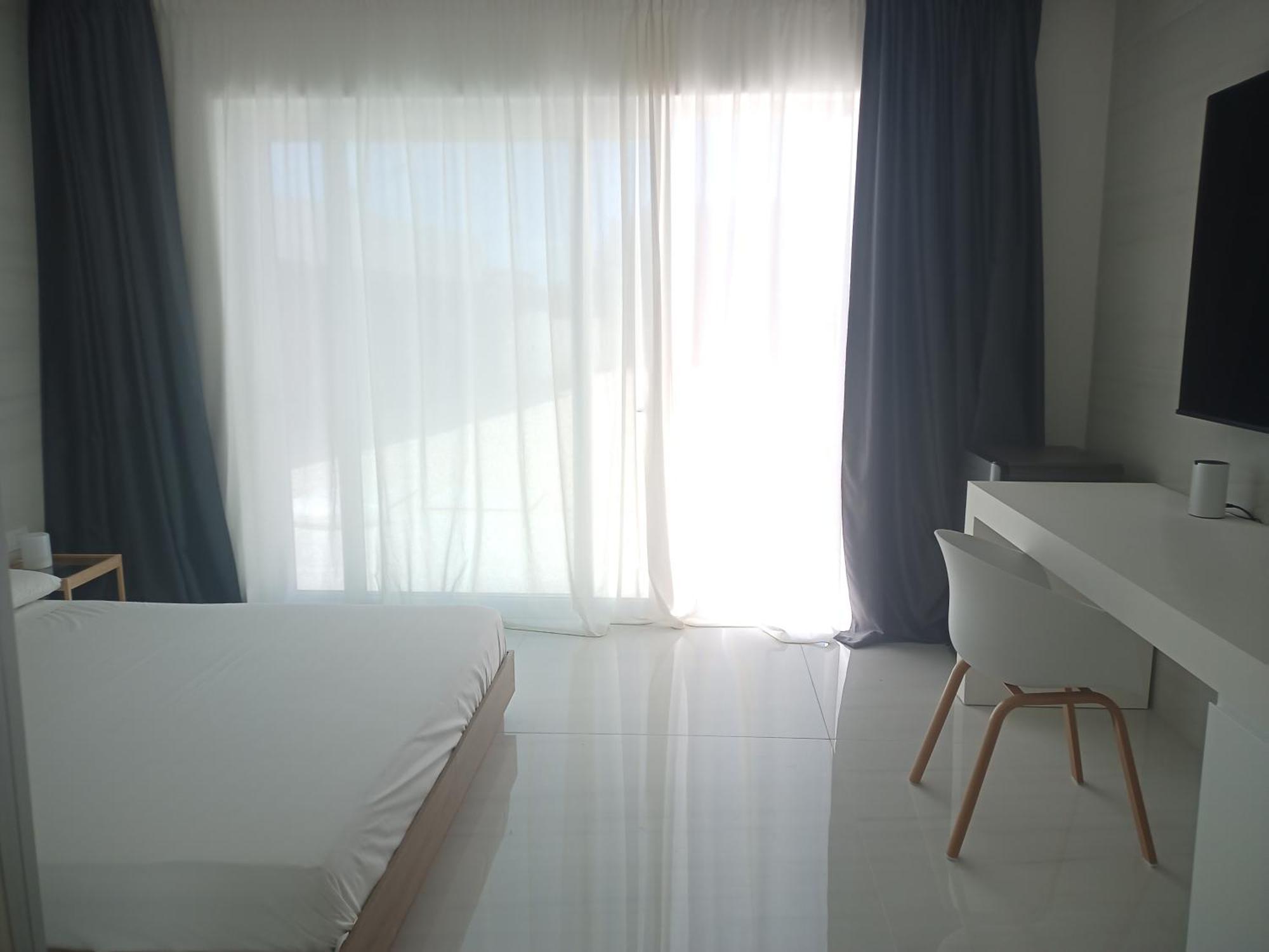 Smart Luxury Suites & Apartments โอโรเซย ห้อง รูปภาพ